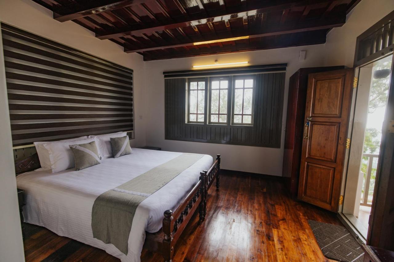 Misty Courtyard Resort Chinnakanal Bagian luar foto